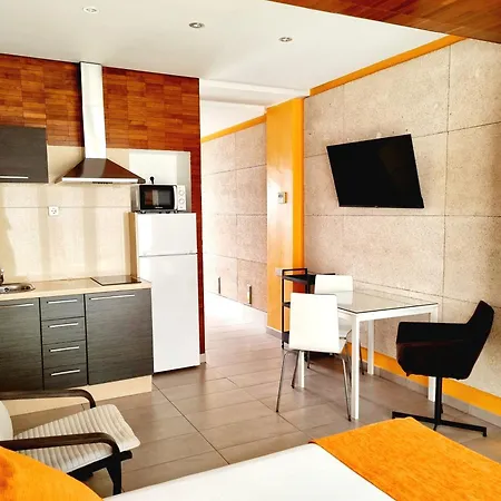 El Arrecife Apartment *